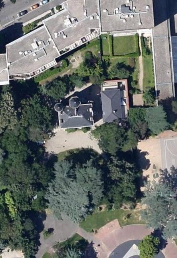 Chateau Grandclement Lyon Villeurbanne Niveau Rdc - Tresor Cache En Ville Avec Vue Piscine Et Parc ビユールバンヌ エクステリア 写真